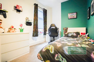 Photo 11- click for photo gallery